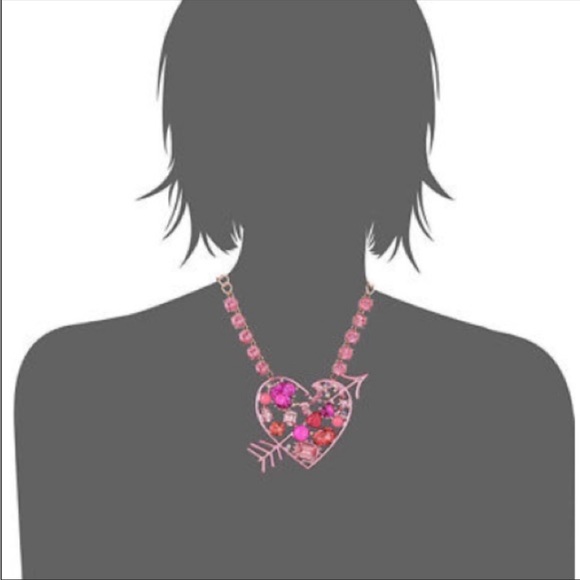 🌺BetseyJohnsonStatement Pink Heart Arrow Necklace - Picture 4 of 10